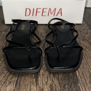 Women's Black Strappy Sandals